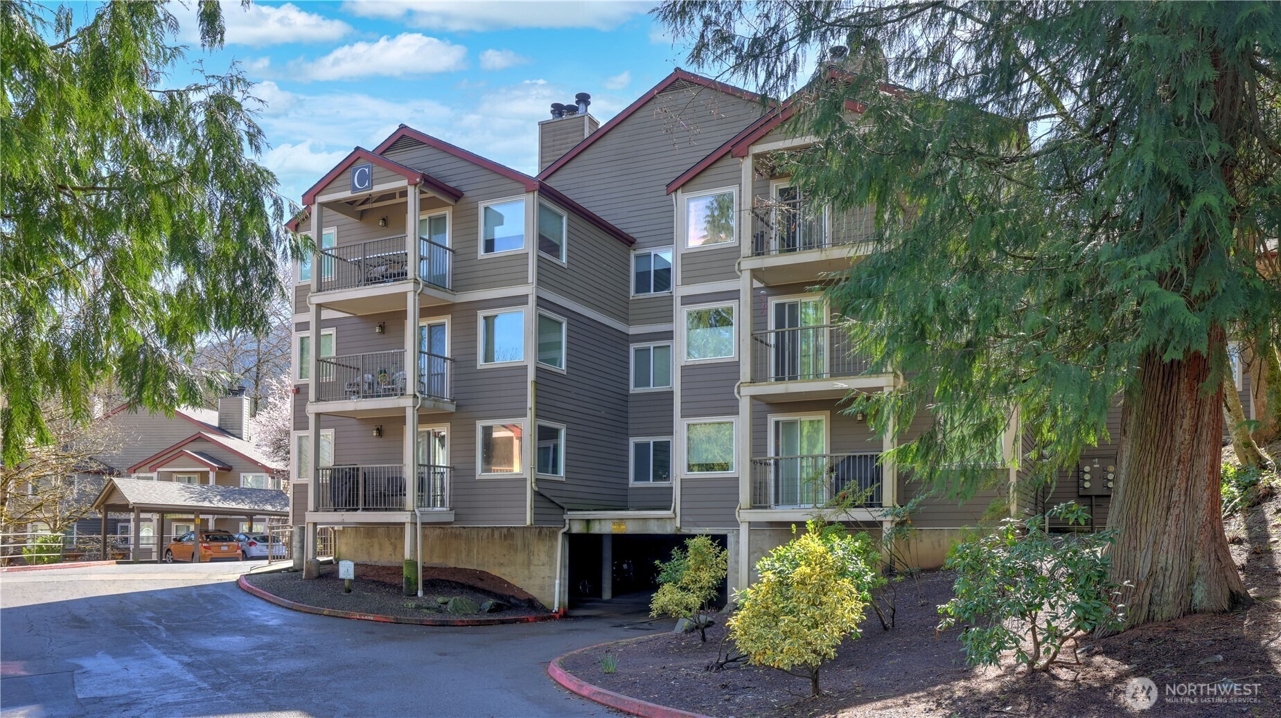 Front St, Issaquah, WA 98027