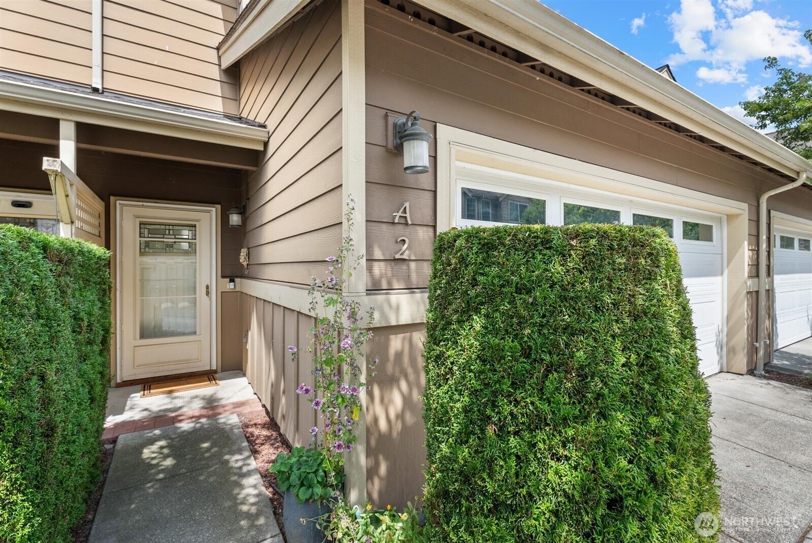 242nd St, Kent, WA 98030