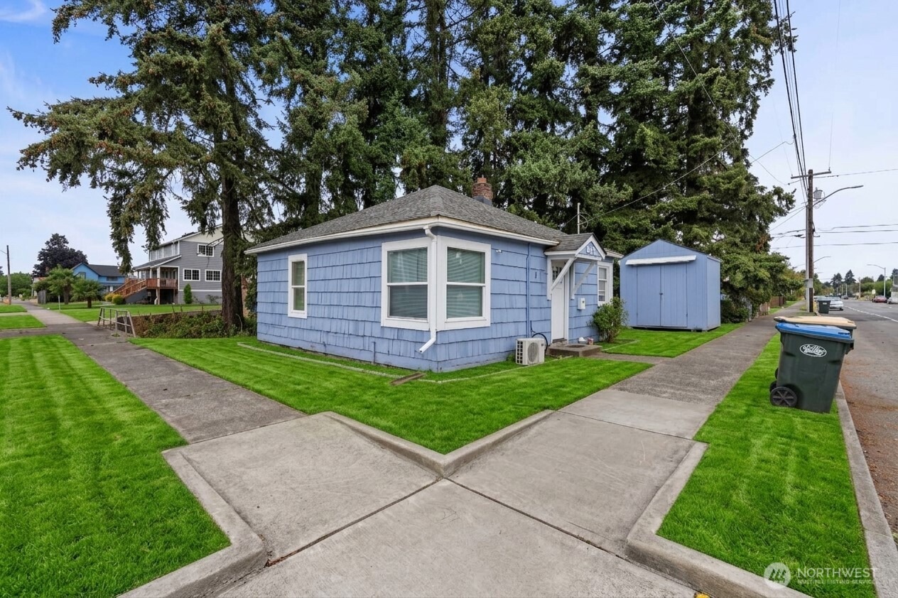 Yew St, Centralia, WA 98531 #1