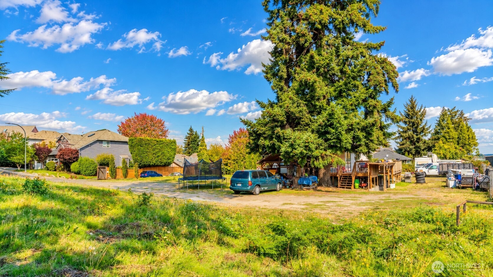 Meadow Ave, Renton, WA 98056