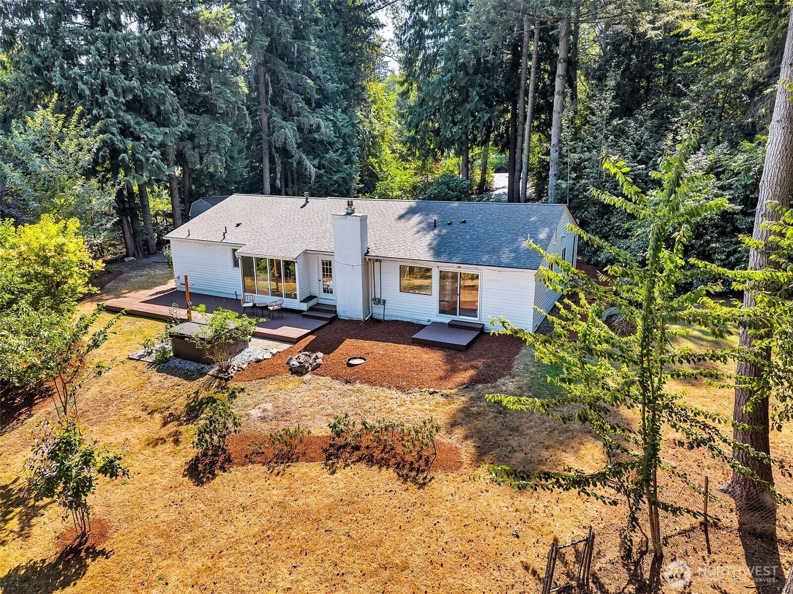 160th Pl, Woodinville, WA 98072