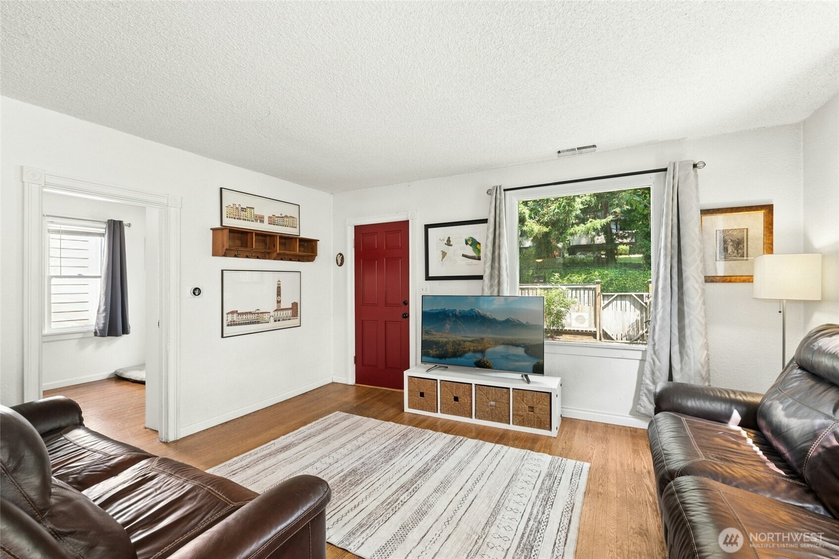 83rd Ave, Kenmore, WA 98028