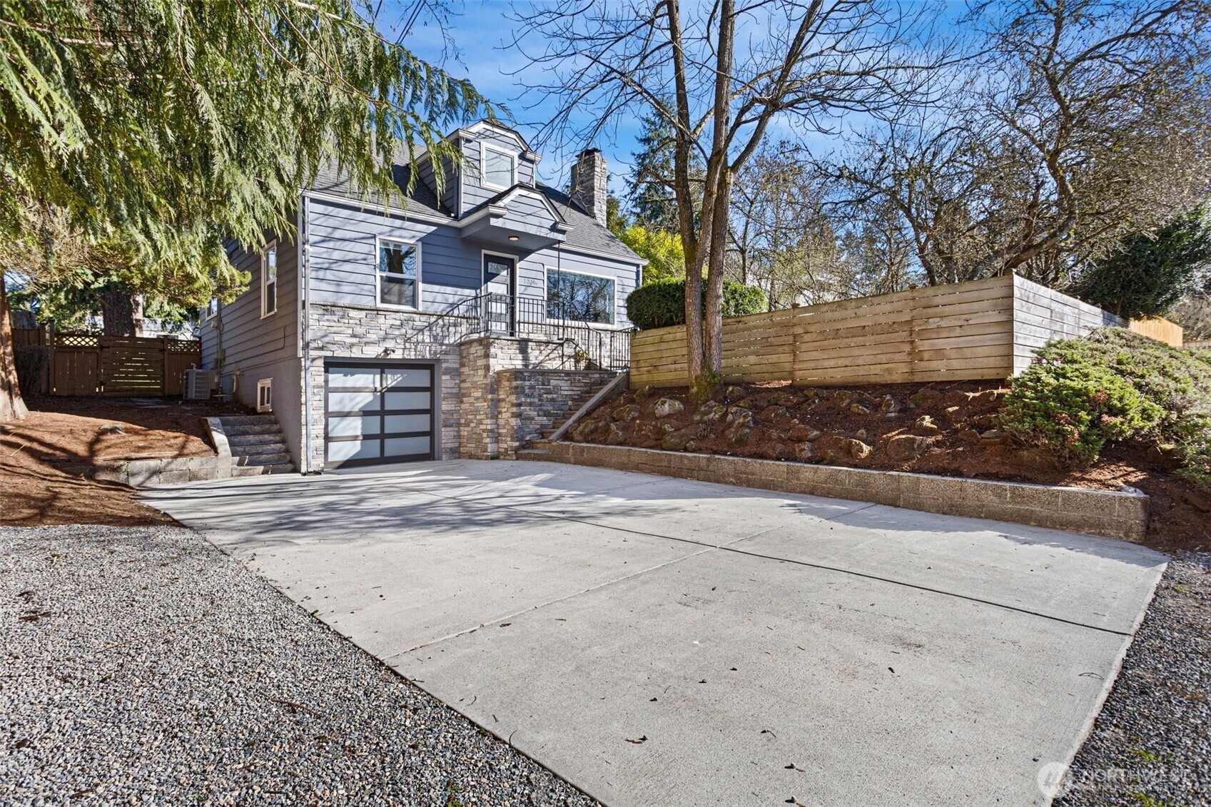 12th Ave, Seattle, WA 98125
