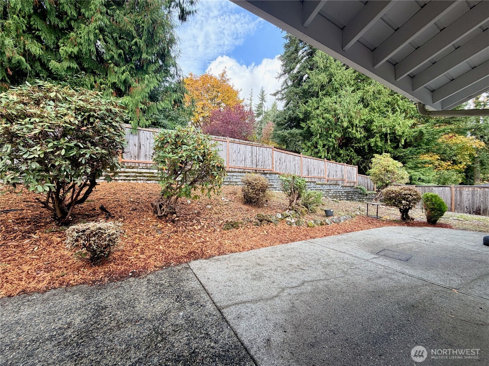 147th Pl, Bellevue, WA 98007 #1