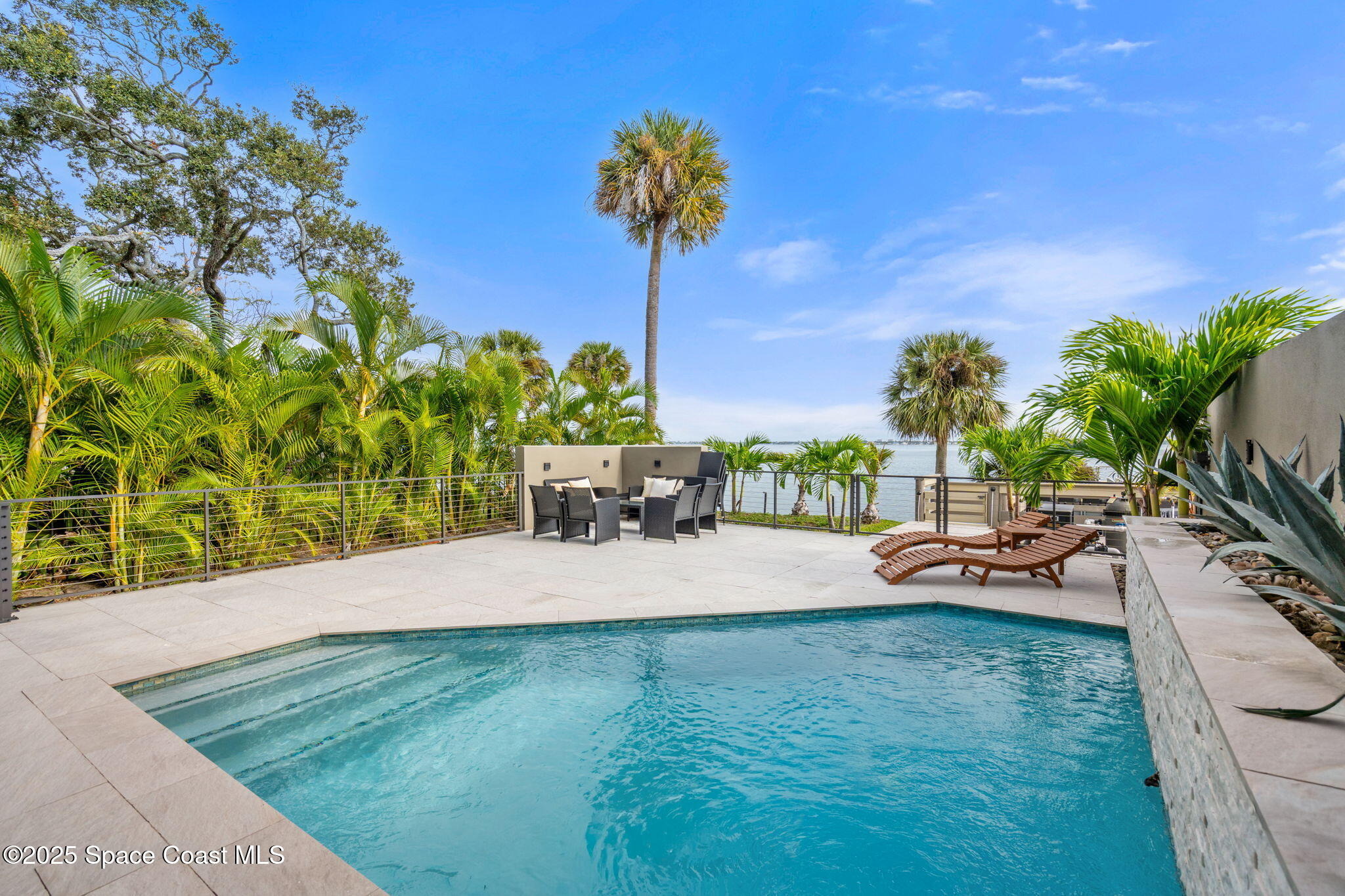 Riverview Dr, Melbourne, FL 32901