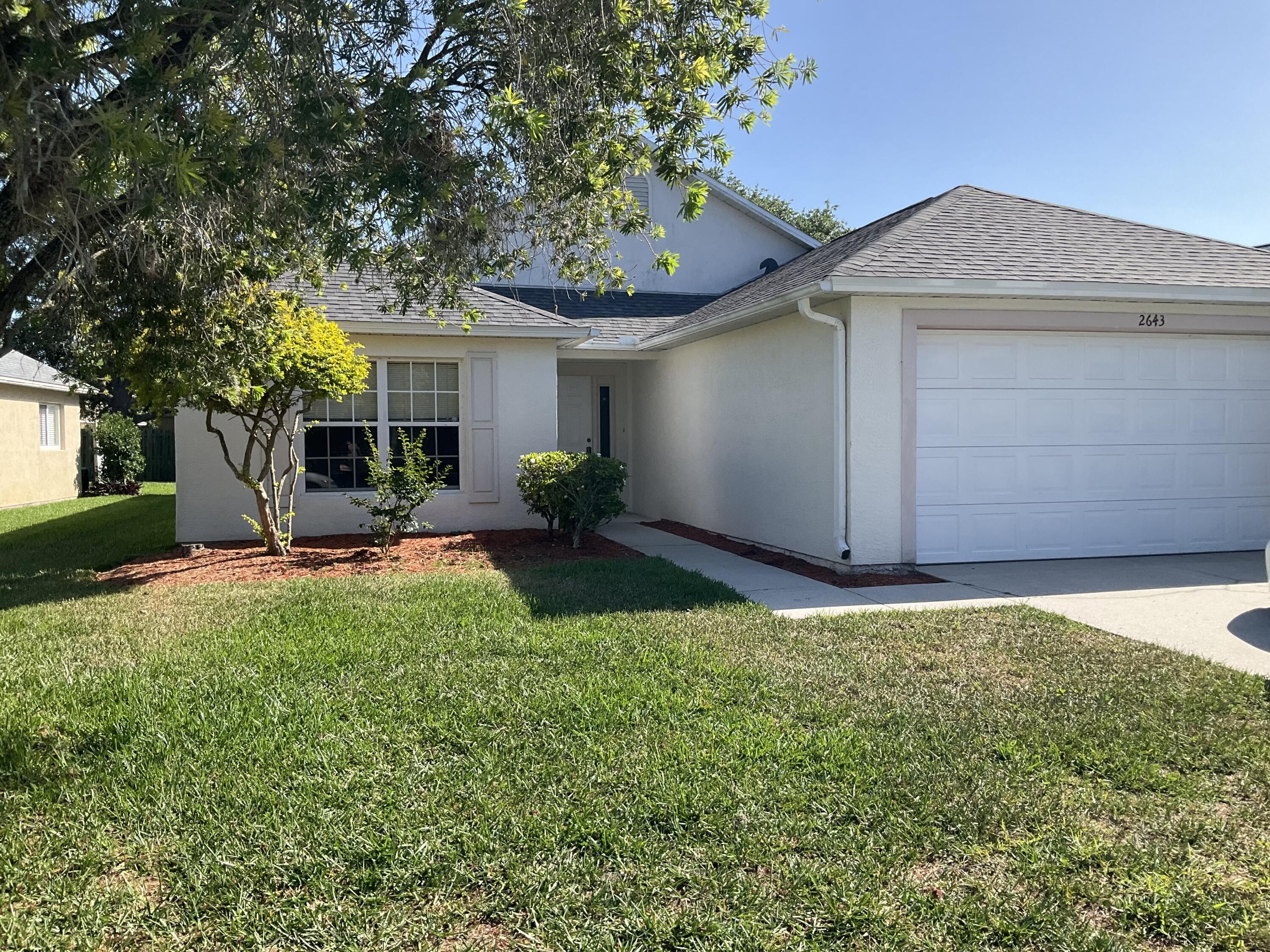Bradfordt Dr, Melbourne, FL 32904