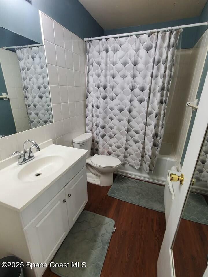 Colonial Ct, Indian Harbour Beach, FL 32937