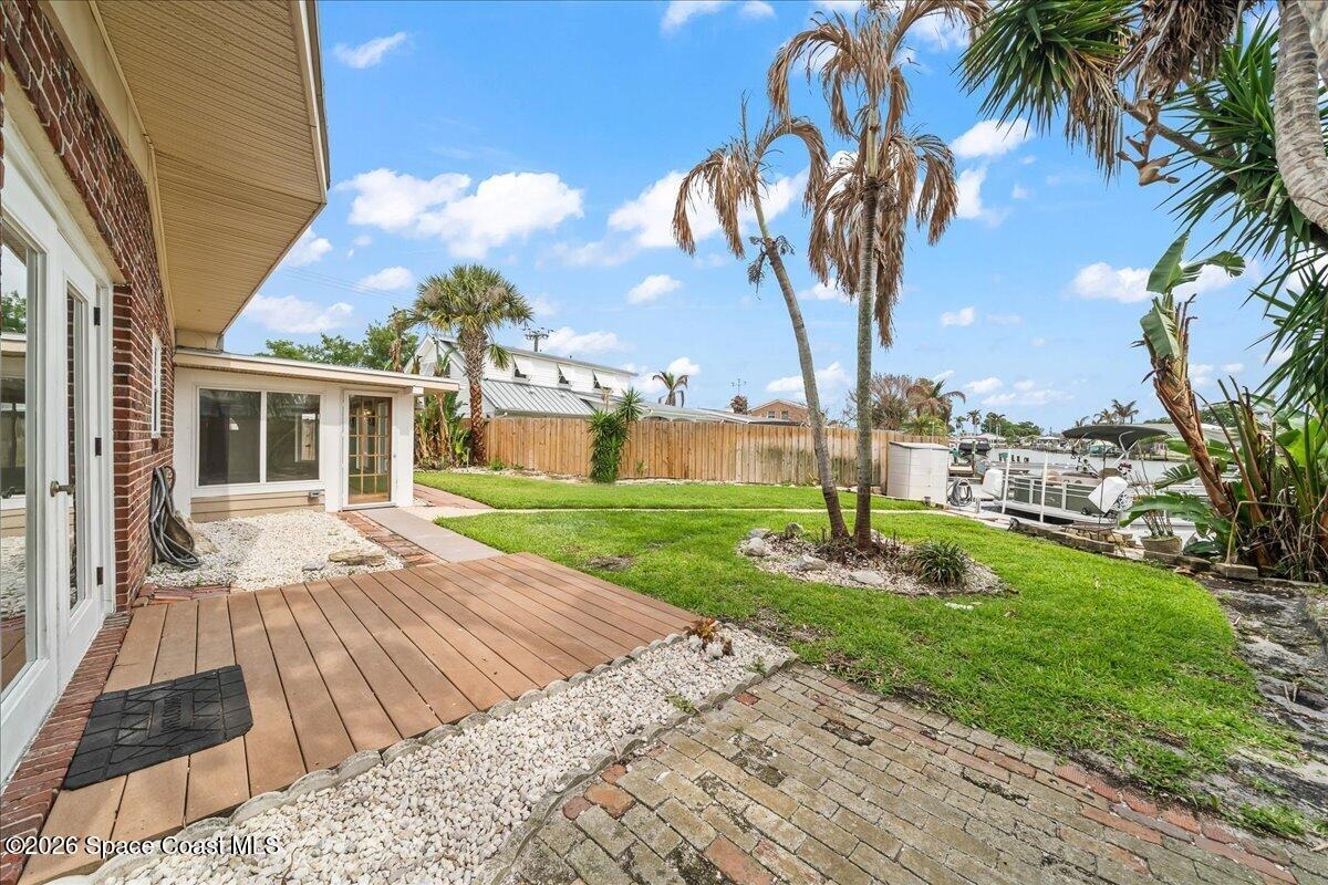 Central Ave, Merritt Island, FL 32952