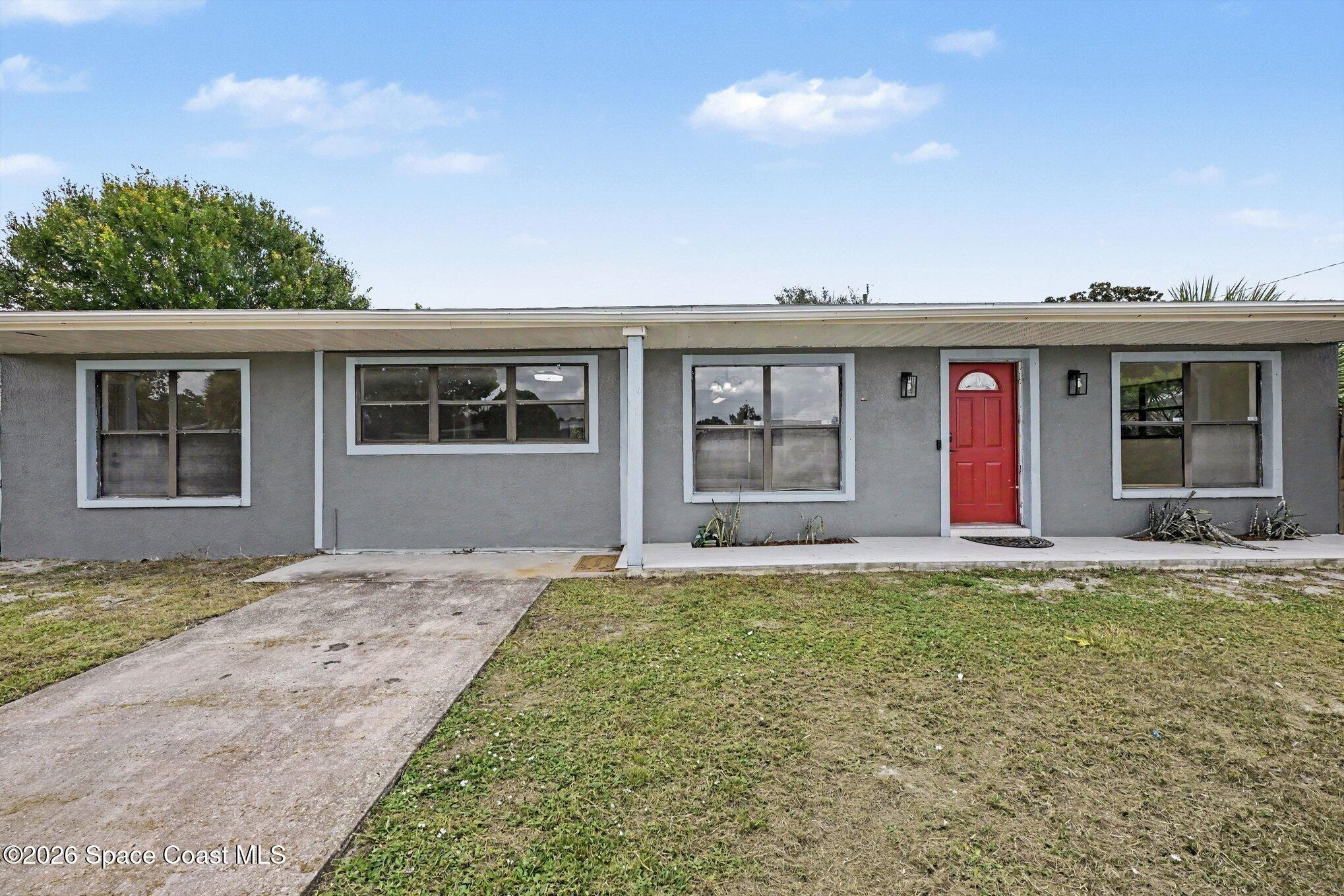 Lakeview Dr, Melbourne, FL 32935