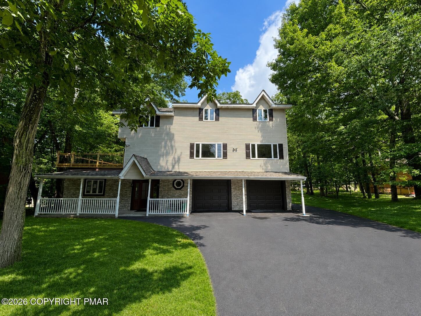 Hyland Dr, East Stroudsburg, PA 18301