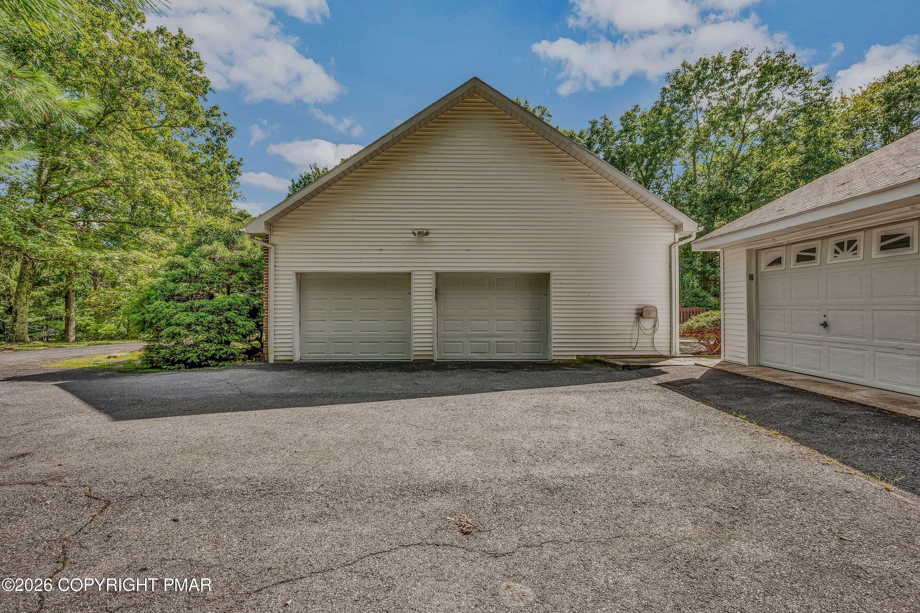Ponder Ln, Scotrun, PA 18355 #1