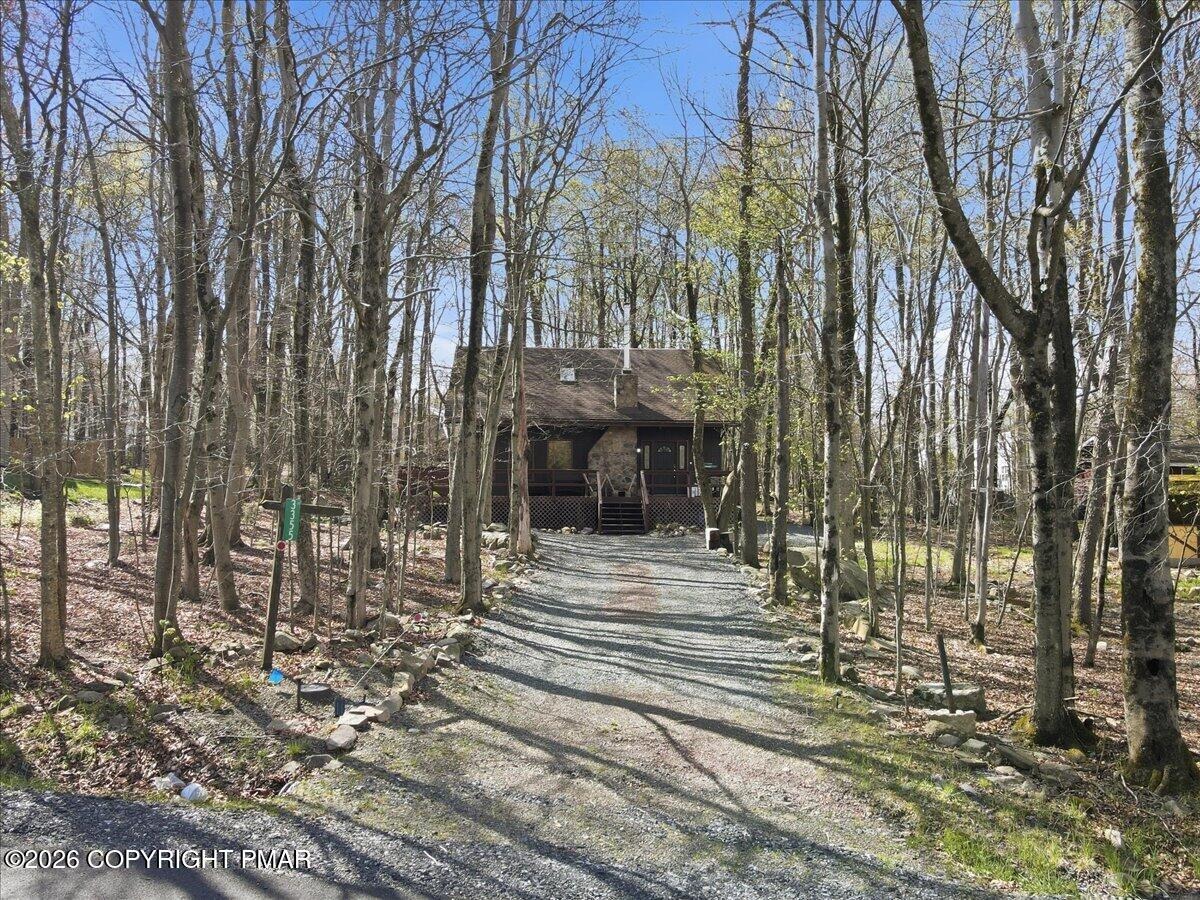 Woodland Dr, Tobyhanna, PA 18466