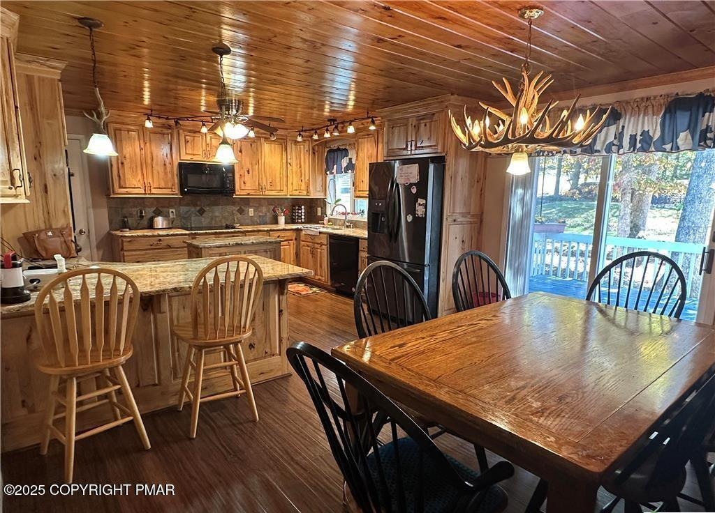 Park Dr, East Stroudsburg, PA 18302