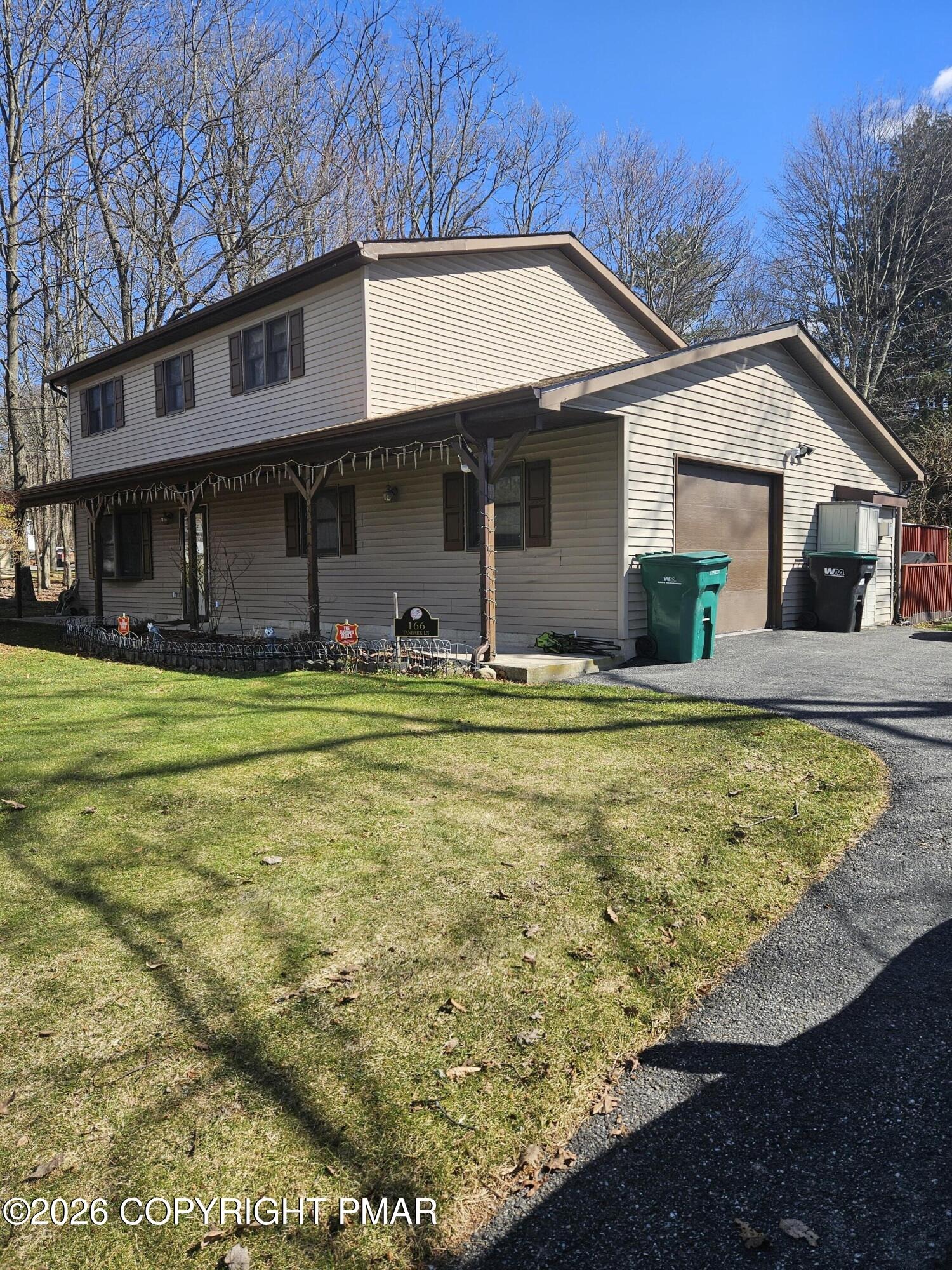 Tanbark Ln, Tannersville, PA 18372 #1