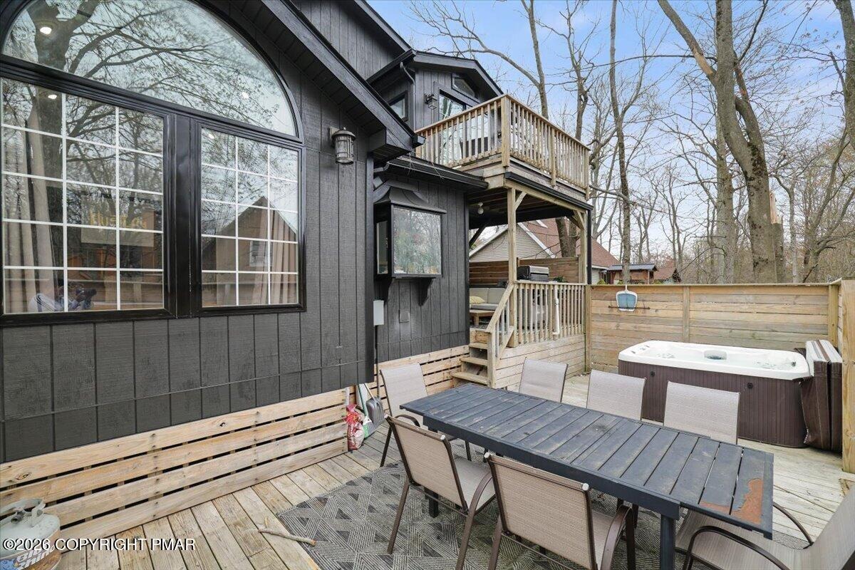 Robinwood Dr, Tobyhanna, PA 18466 #1