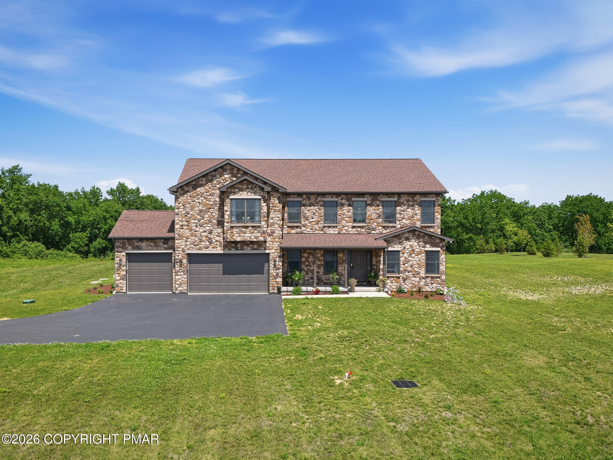 Longenbach Ave, Nazareth, PA 18064